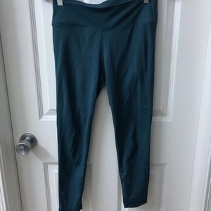 Fabletics 7/8 leggings